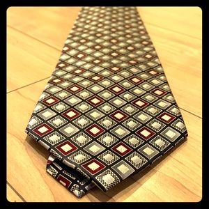 100% silk - handmade Pierre Cardin tie